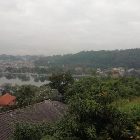 Medhani Kandy Ngoại thất bức ảnh